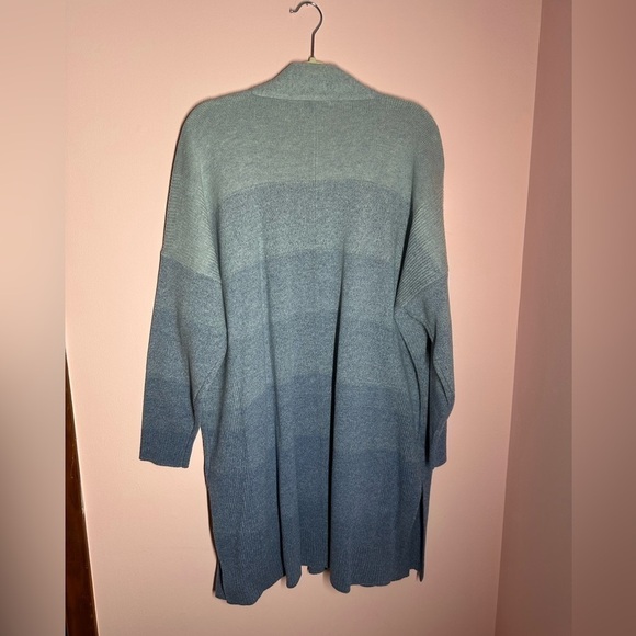 Athleta Blue Ombré Spirit Wool Cashmere Cardigan Sweater Size 1X - Picture 5 of 5
